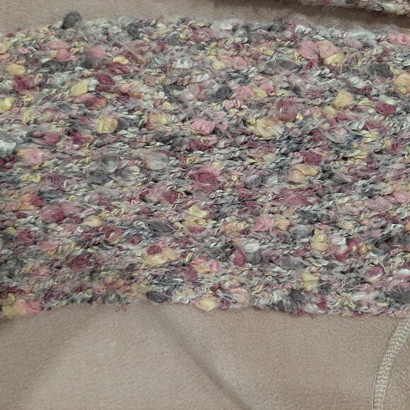 Unique mixed sweater yarn boho fall vest - Picture 10 of 12